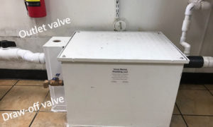 grease trap draw- off valve